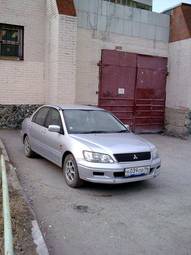 2000 Mitsubishi Lancer Cedia Pics