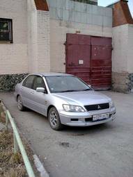 2000 Mitsubishi Lancer Cedia Photos