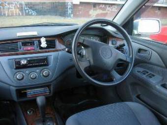 2000 Mitsubishi Lancer Cedia Photos