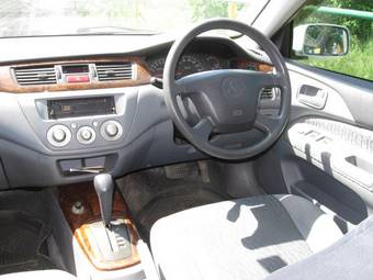 2000 Mitsubishi Lancer Cedia Images