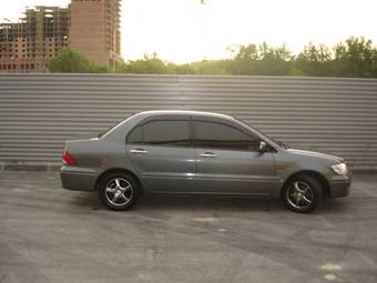 2000 Mitsubishi Lancer Cedia