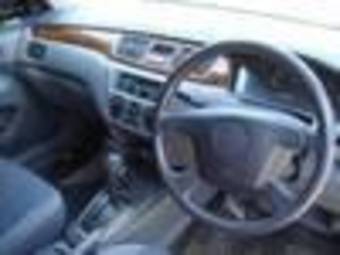 2000 Mitsubishi Lancer Cedia Photos