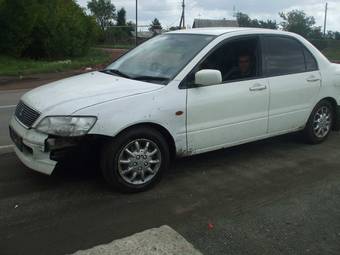 2000 Mitsubishi Lancer Cedia Wallpapers