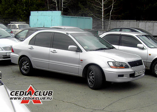 2000 Mitsubishi Lancer Cedia