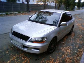 2000 Mitsubishi Lancer Cedia Pictures