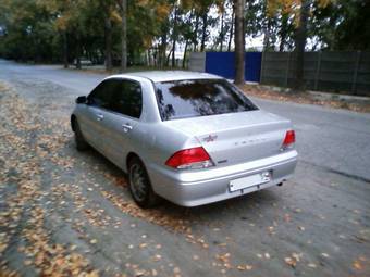 2000 Mitsubishi Lancer Cedia Photos