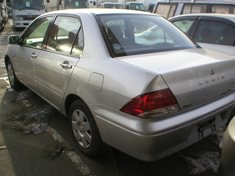 Mitsubishi Lancer Cedia