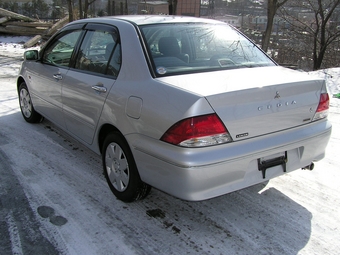 Mitsubishi Lancer Cedia