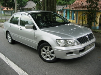 2001 Mitsubishi Lancer Cedia