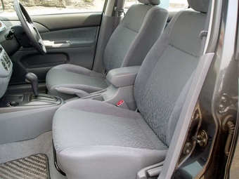 Mitsubishi Lancer Cedia
