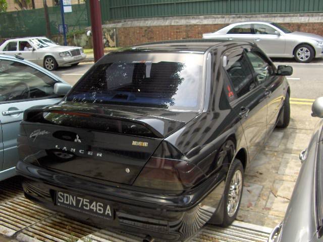 2001 Mitsubishi Lancer Cedia