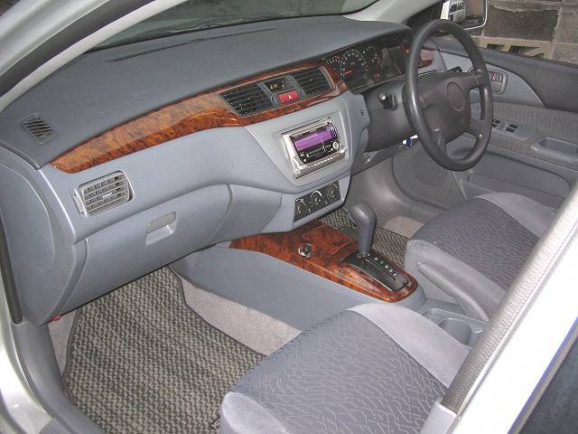 2001 Mitsubishi Lancer Cedia