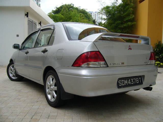 2001 Mitsubishi Lancer Cedia