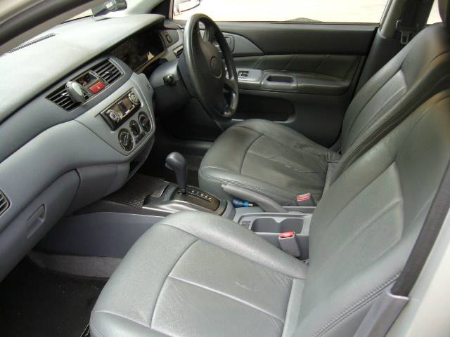 2001 Mitsubishi Lancer Cedia