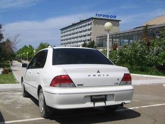 Mitsubishi Lancer Cedia