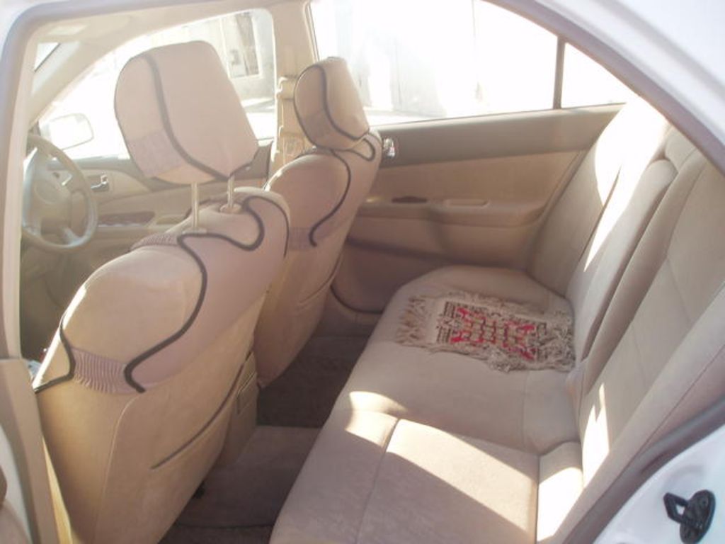 2001 Mitsubishi Lancer Cedia