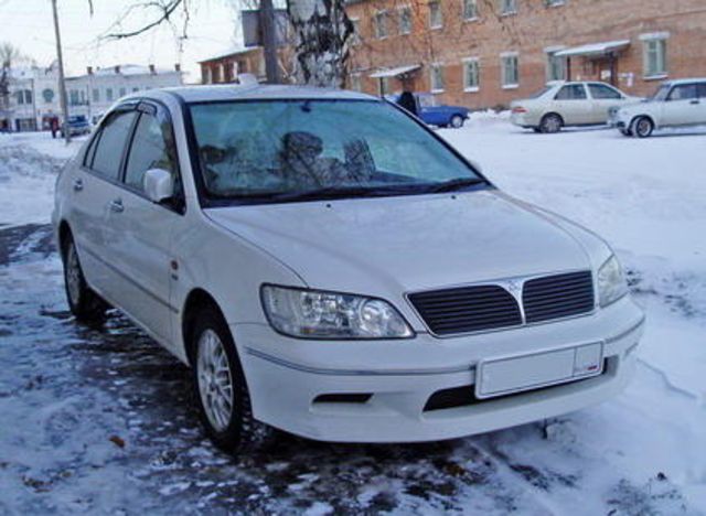 2001 Mitsubishi Lancer Cedia