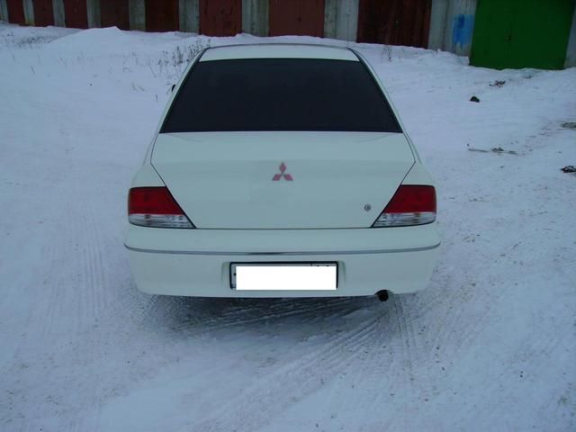 2001 Mitsubishi Lancer Cedia