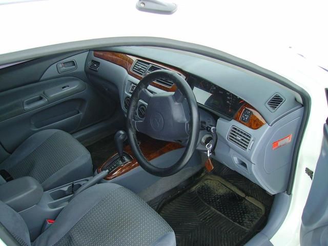 2001 Mitsubishi Lancer Cedia
