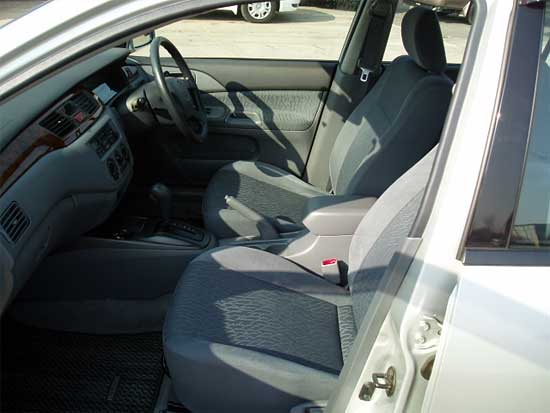 2001 Mitsubishi Lancer Cedia Photos