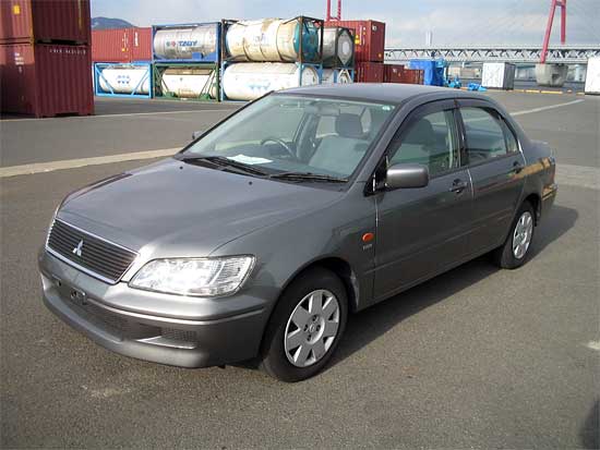 2001 Mitsubishi Lancer Cedia Photos