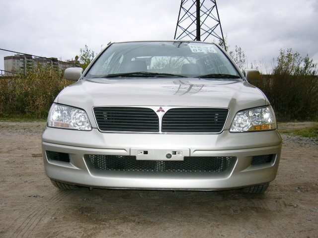 2001 Mitsubishi Lancer Cedia Pictures