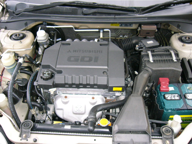 2001 Mitsubishi Lancer Cedia Photos