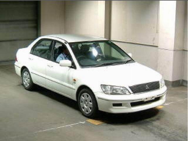 2001 Mitsubishi Lancer Cedia Pictures