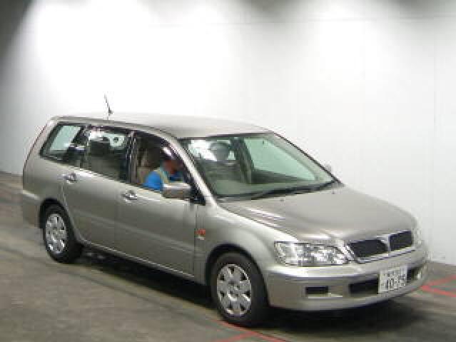 2001 Mitsubishi Lancer Cedia Pics