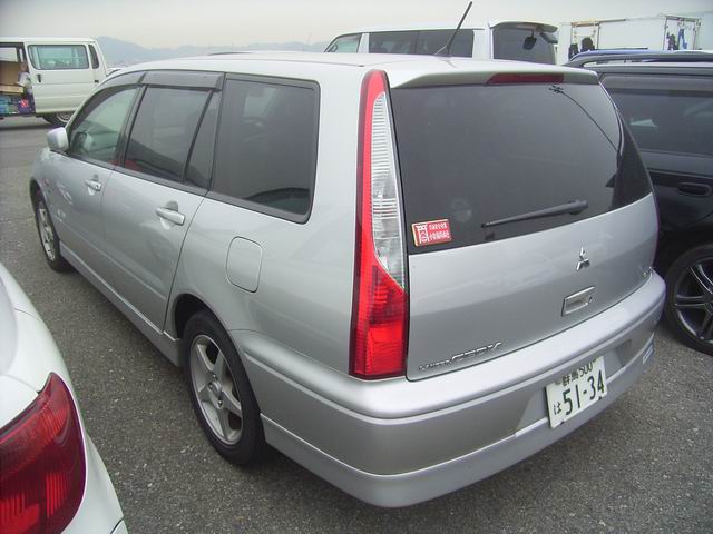 2001 Mitsubishi Lancer Cedia Pictures