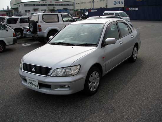 2001 Mitsubishi Lancer Cedia Photos