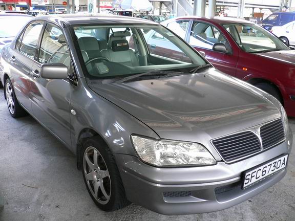 2001 Mitsubishi Lancer Cedia Photos