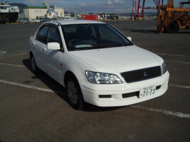 2001 Mitsubishi Lancer Cedia Photos