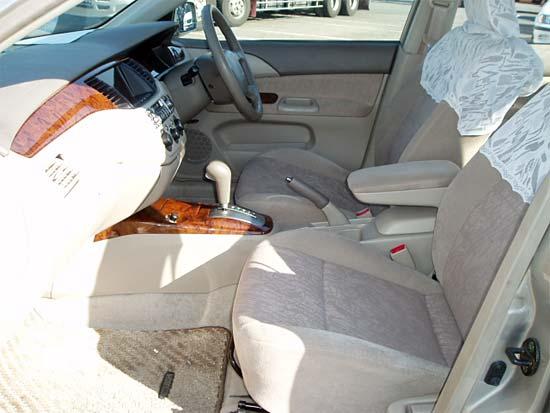 2001 Mitsubishi Lancer Cedia Images