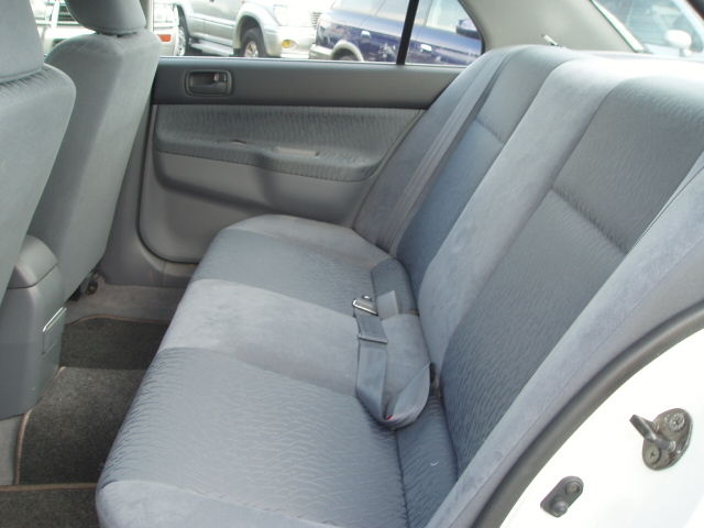 2001 Mitsubishi Lancer Cedia Pics