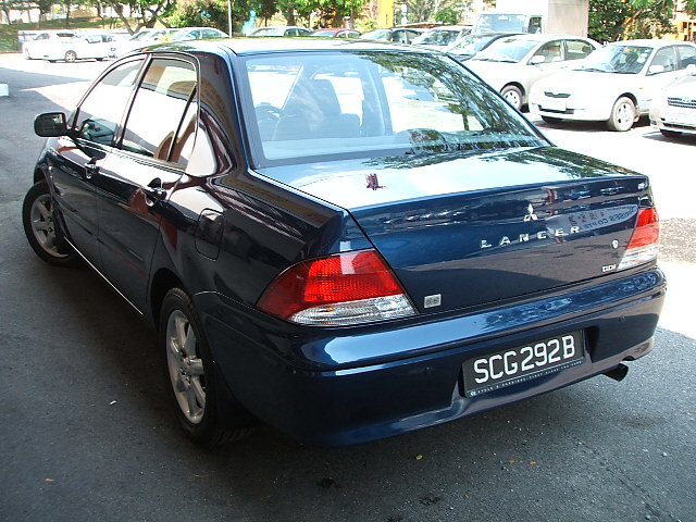 2001 Mitsubishi Lancer Cedia Pictures