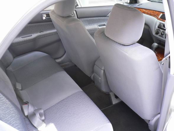 2001 Mitsubishi Lancer Cedia Photos