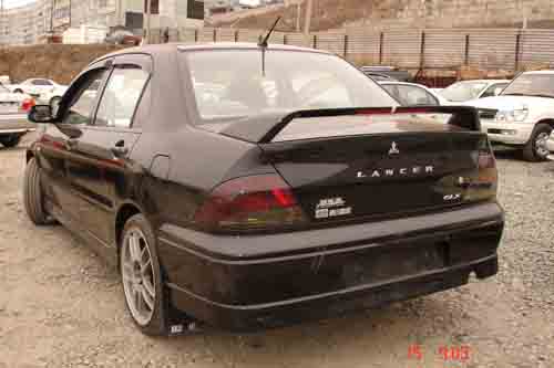 2001 Mitsubishi Lancer Cedia Photos