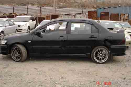 2001 Mitsubishi Lancer Cedia Pictures