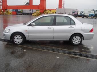 2001 Mitsubishi Lancer Cedia Pictures