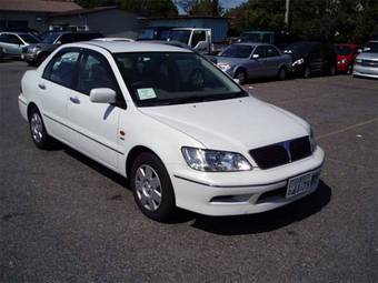 2001 Mitsubishi Lancer Cedia Images