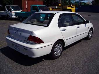 2001 Mitsubishi Lancer Cedia Pictures