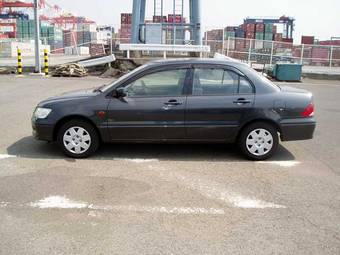 2001 Mitsubishi Lancer Cedia Pictures