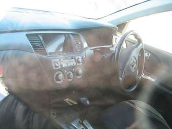 2001 Mitsubishi Lancer Cedia Photos