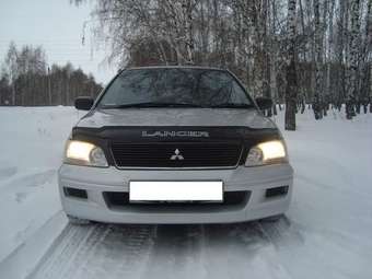 2001 Mitsubishi Lancer Cedia Pics