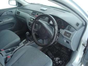 2001 Mitsubishi Lancer Cedia Pictures