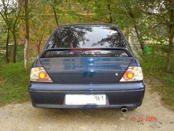 2001 Mitsubishi Lancer Cedia Pictures