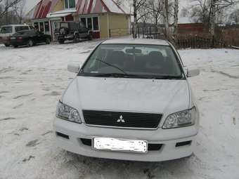 2001 Mitsubishi Lancer Cedia Photos