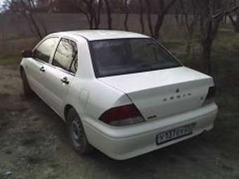 2001 Mitsubishi Lancer Cedia Pics