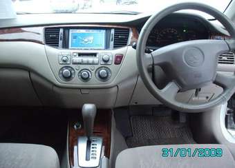 2001 Mitsubishi Lancer Cedia Photos